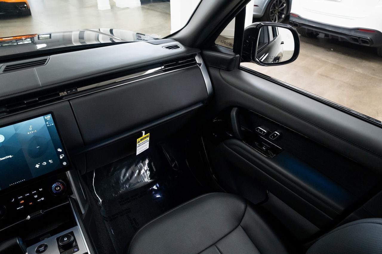 2023 Land Rover Range Rover SV Vented Seats Adaptive Suspension Moonroof Portland OR