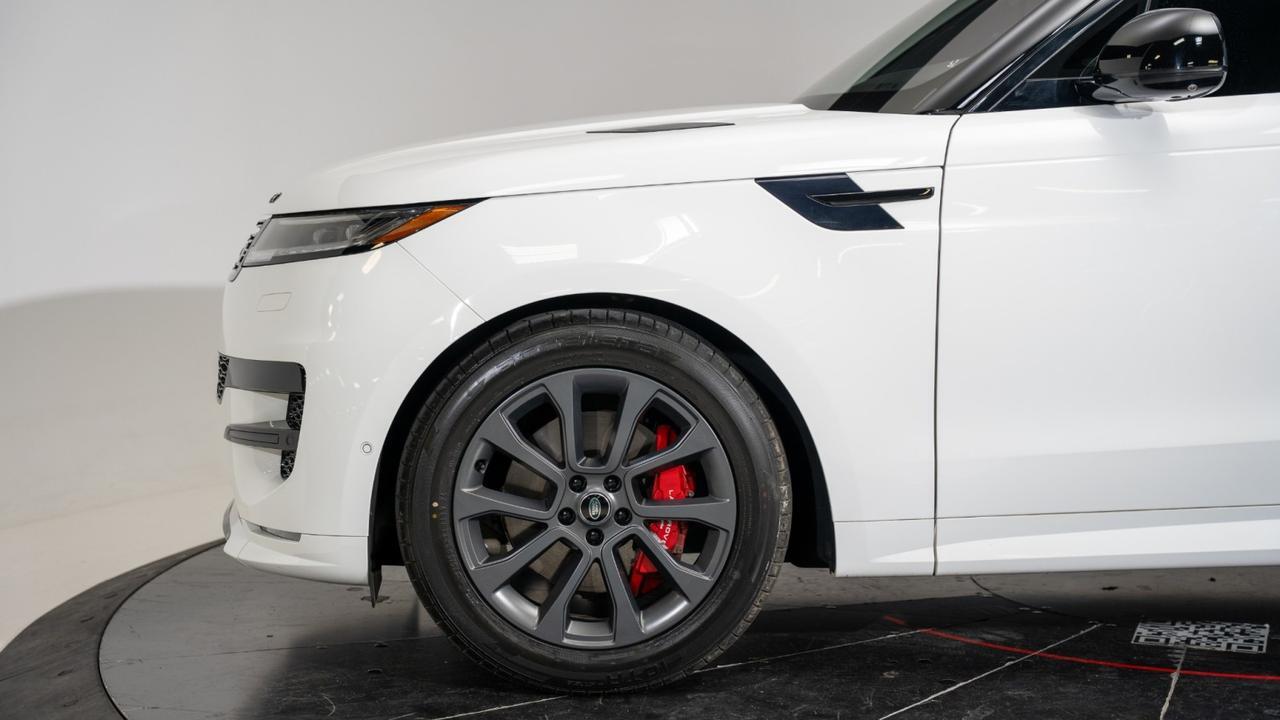2023 Land Rover Range Rover Sport SE Dynamic w/ Hot & Cold Climate, Upgraded Interior Packages Franklin TN