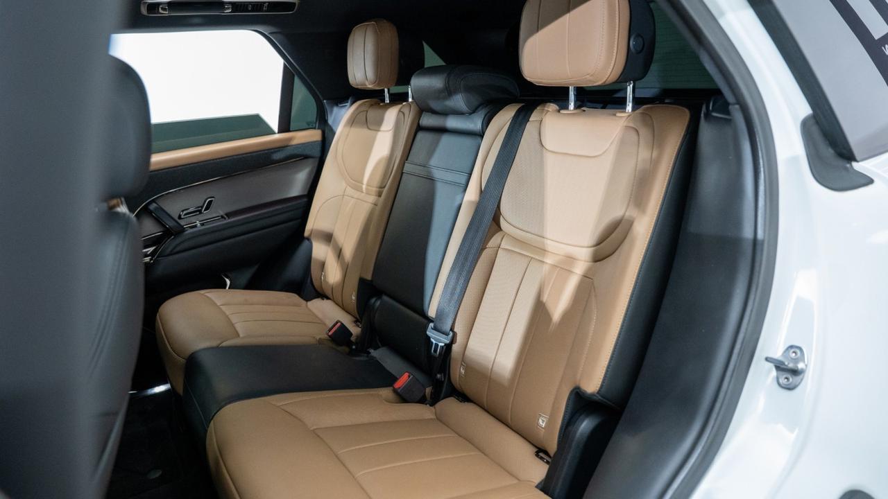 2023 Land Rover Range Rover Sport SE Dynamic w/ Hot & Cold Climate, Upgraded Interior Packages Franklin TN