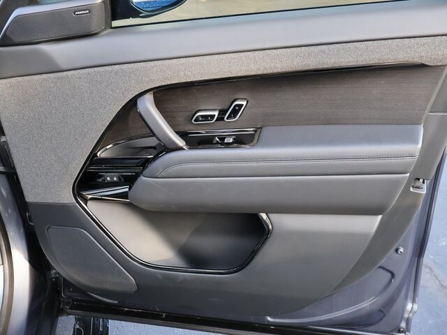 2023 Land Rover Range Rover Sport SE Oshkosh WI