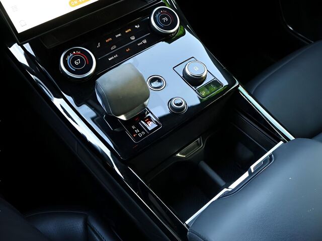 2023 Land Rover Range Rover Sport SE Oshkosh WI 2023 Land Rover Range Rover Sport SE Oshkosh WI