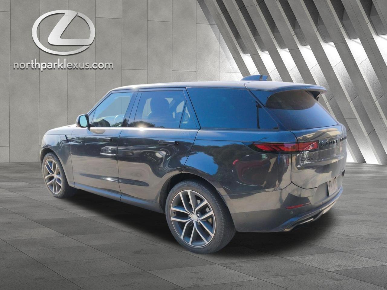 2023 Land Rover Range Rover Sport SE