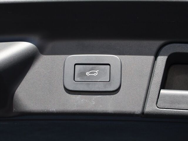 2023 Land Rover Range Rover Velar R-Dynamic S MHEV Oshkosh WI