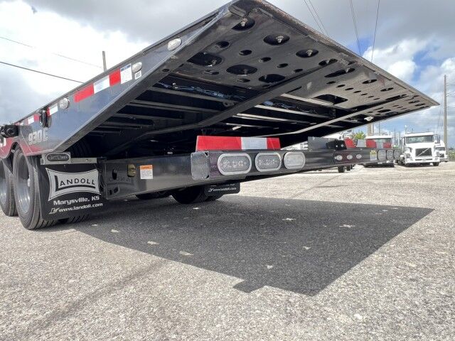 2023 Landoll 930E Traveling Tail Trailer