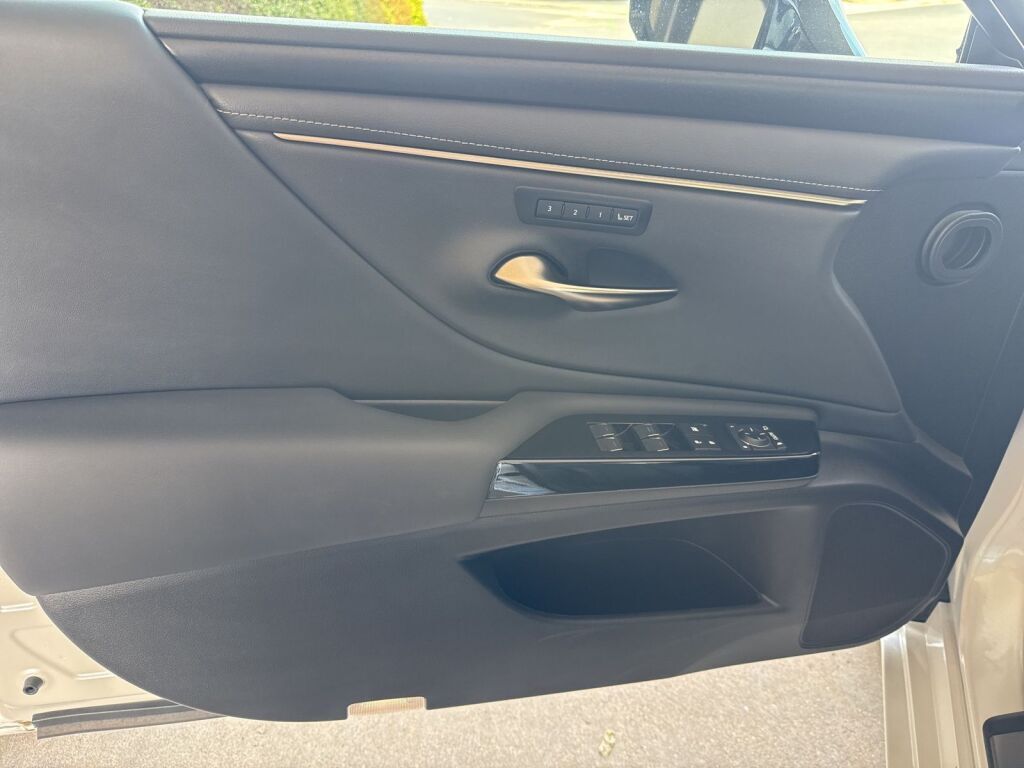 2023 Lexus ES 250 Richmond VA