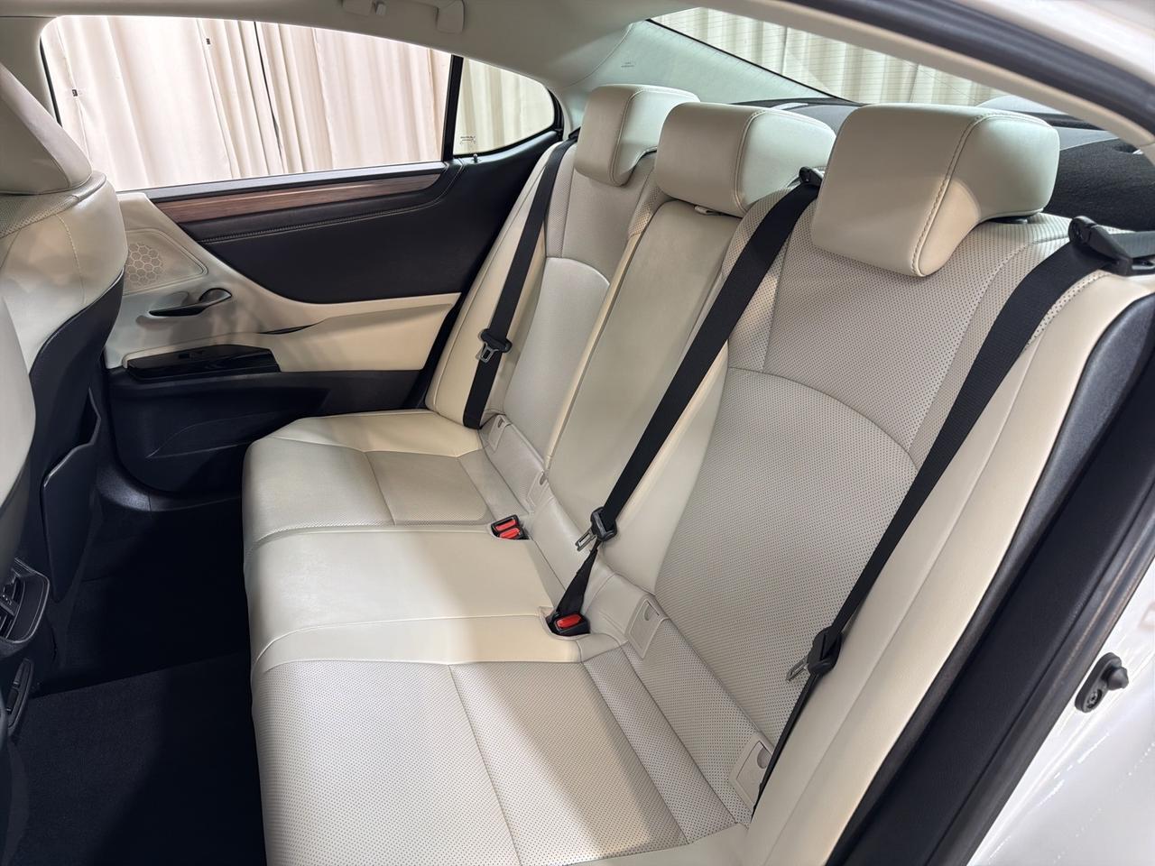 2023 Lexus ES 250 Annapolis MD