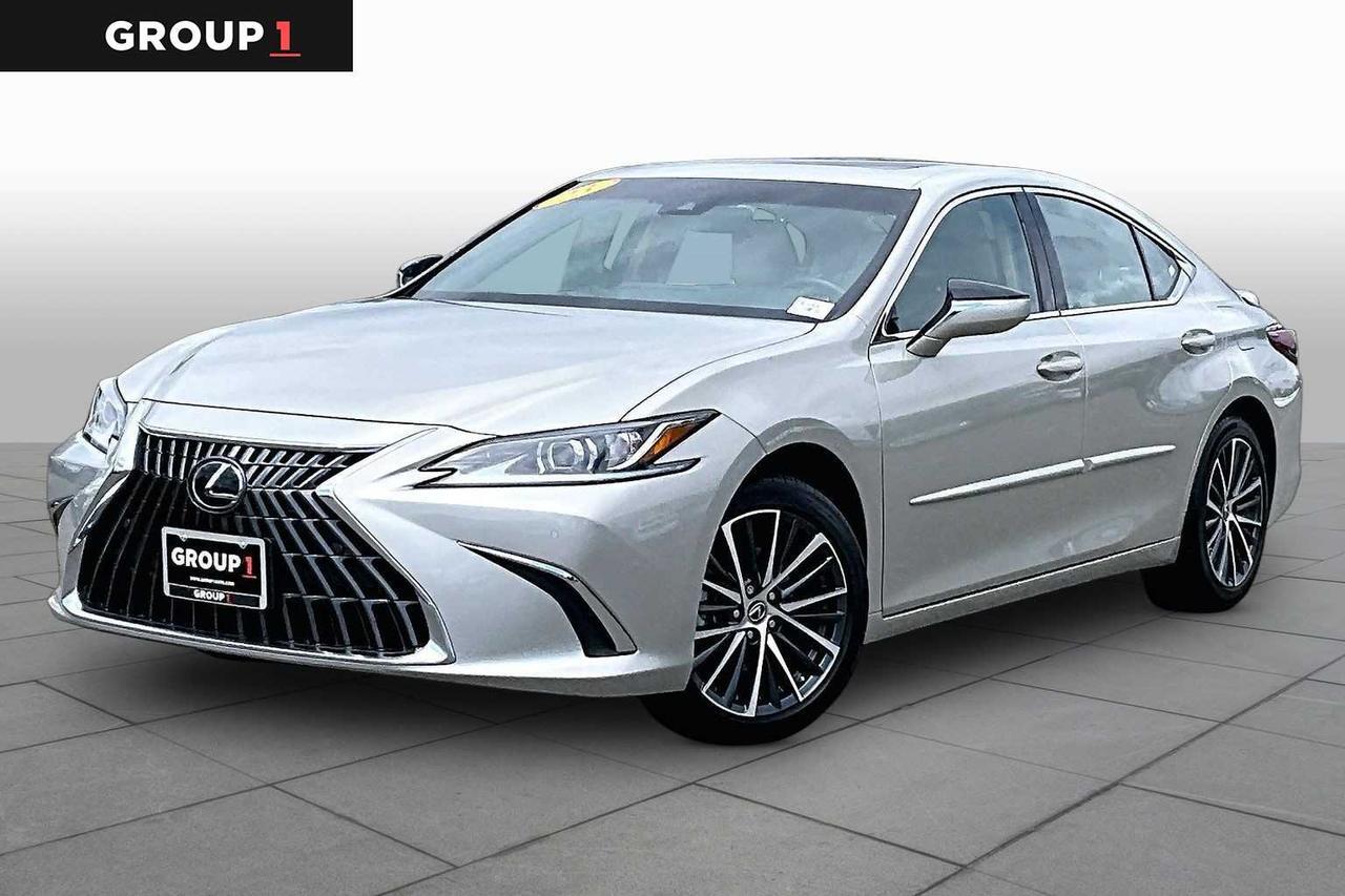 2023 Lexus ES 300h