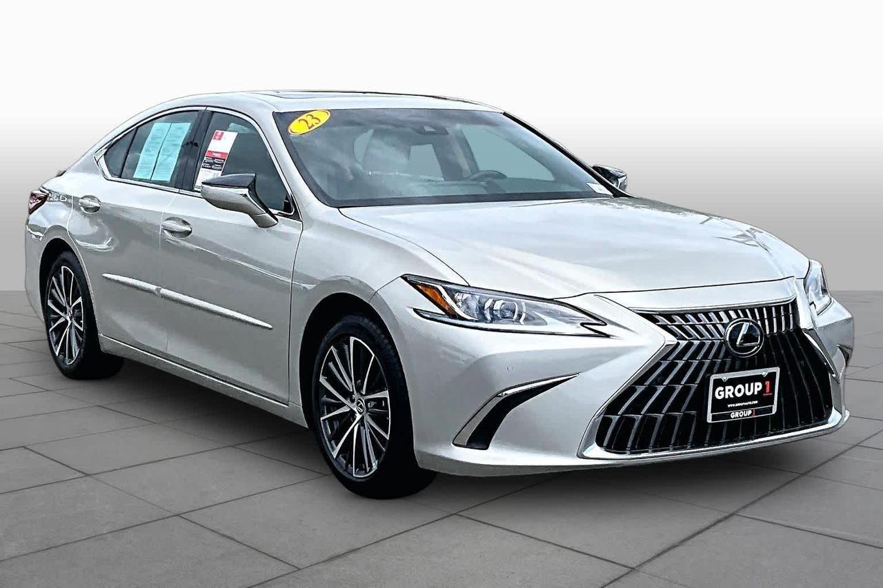 2023 Lexus ES 300h
