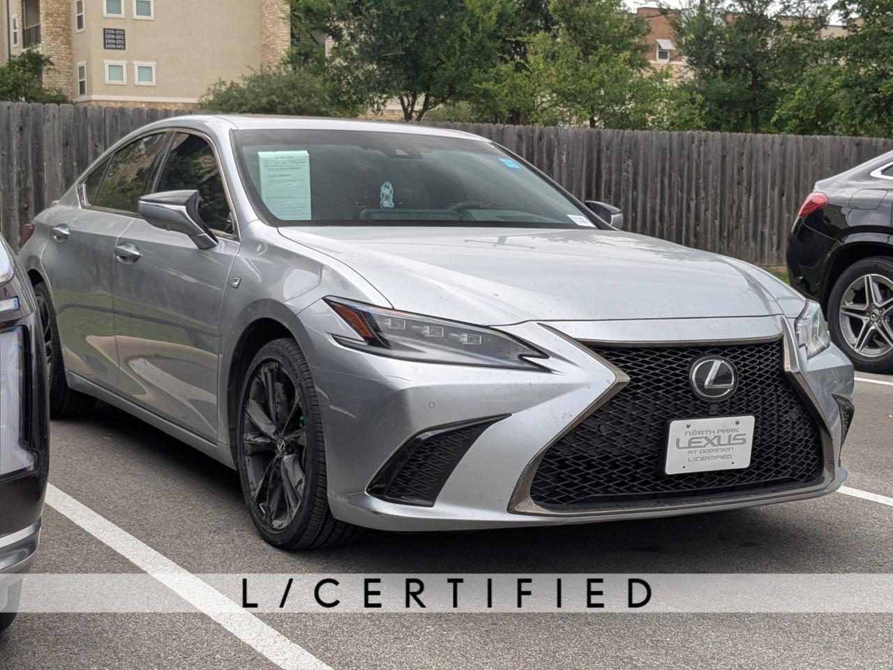 2023 Lexus ES 300h F SPORT Handling