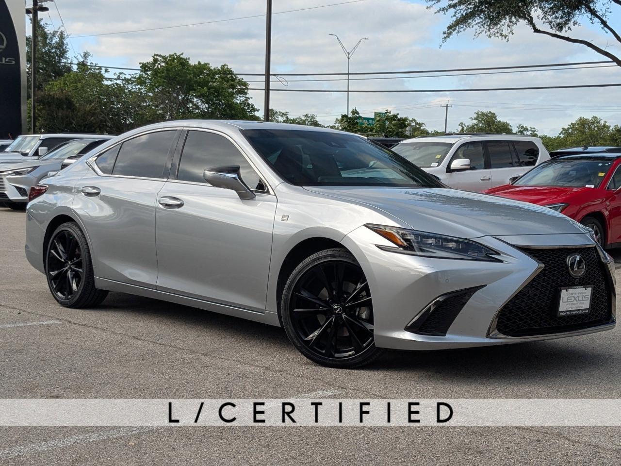 2023 Lexus ES 300h F SPORT Handling