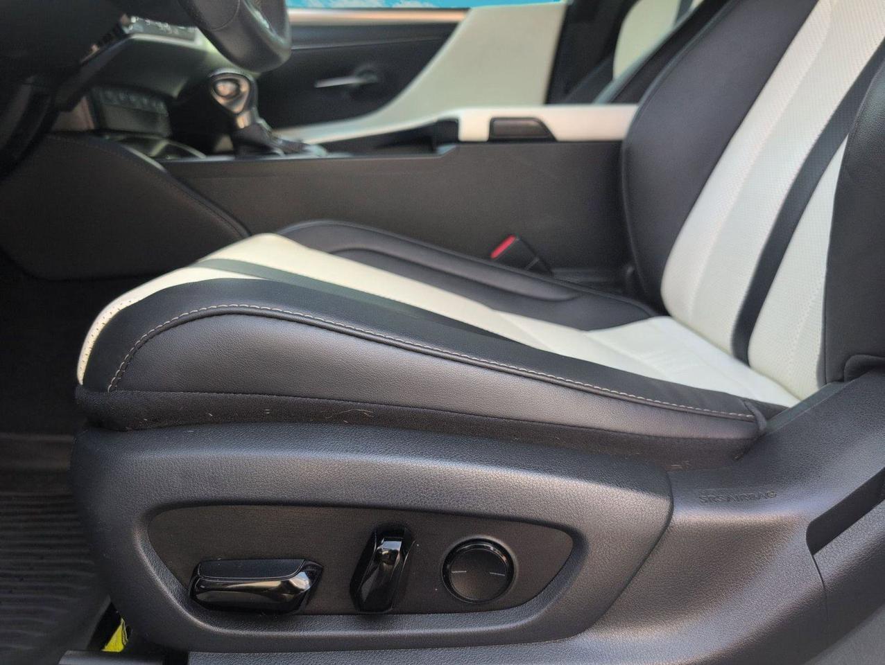 2023 Lexus ES 300h F SPORT Handling San Antonio TX