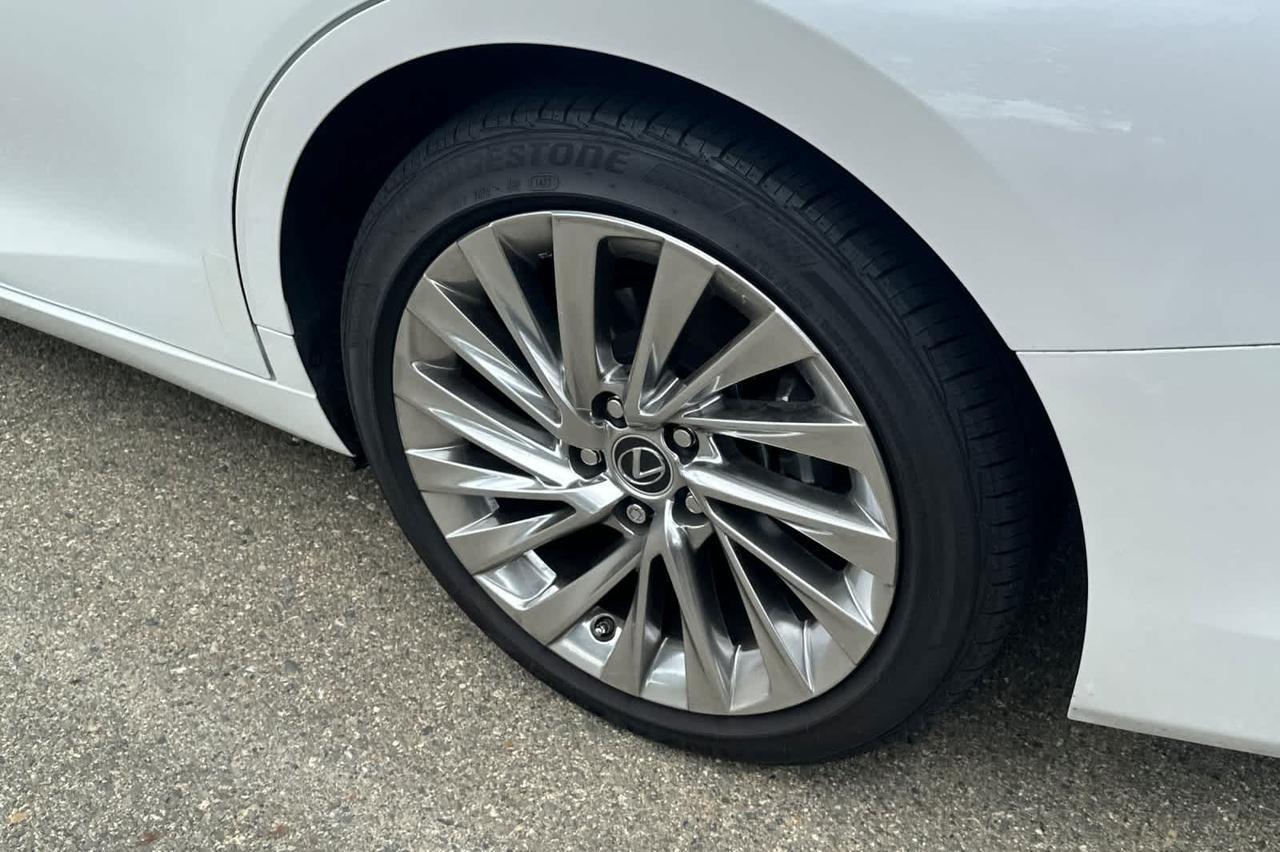 2023 Lexus ES 300h Luxury Roseville CA