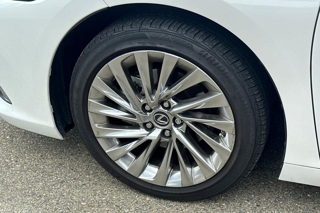 2023 Lexus ES 300h Luxury Roseville CA
