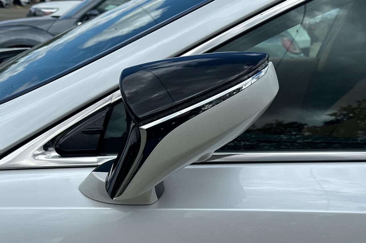 2023 Lexus ES 300h Luxury Roseville CA