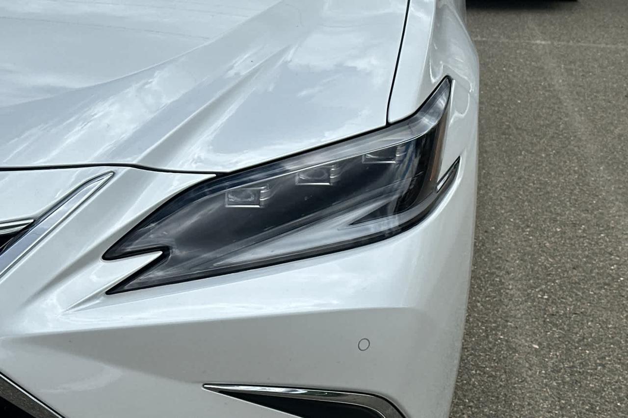 2023 Lexus ES 300h Luxury Roseville CA
