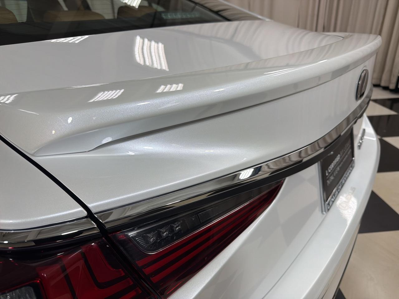 2023 Lexus ES 300h Luxury Annapolis MD