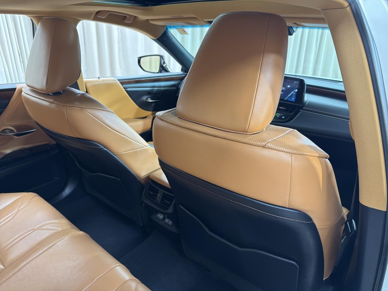 2023 Lexus ES 300h Luxury Annapolis MD