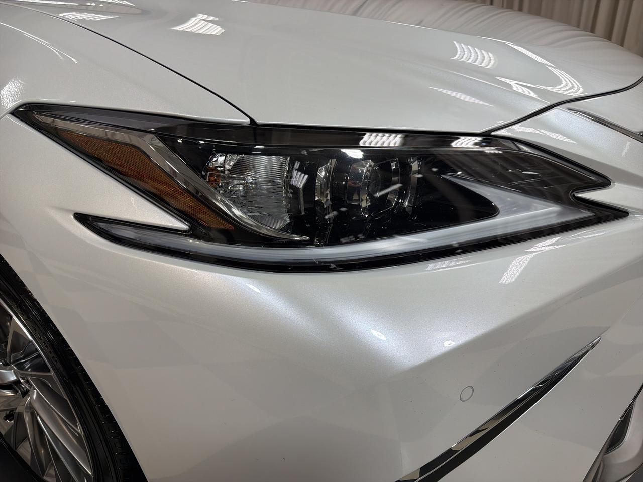 2023 Lexus ES 300h Luxury Annapolis MD