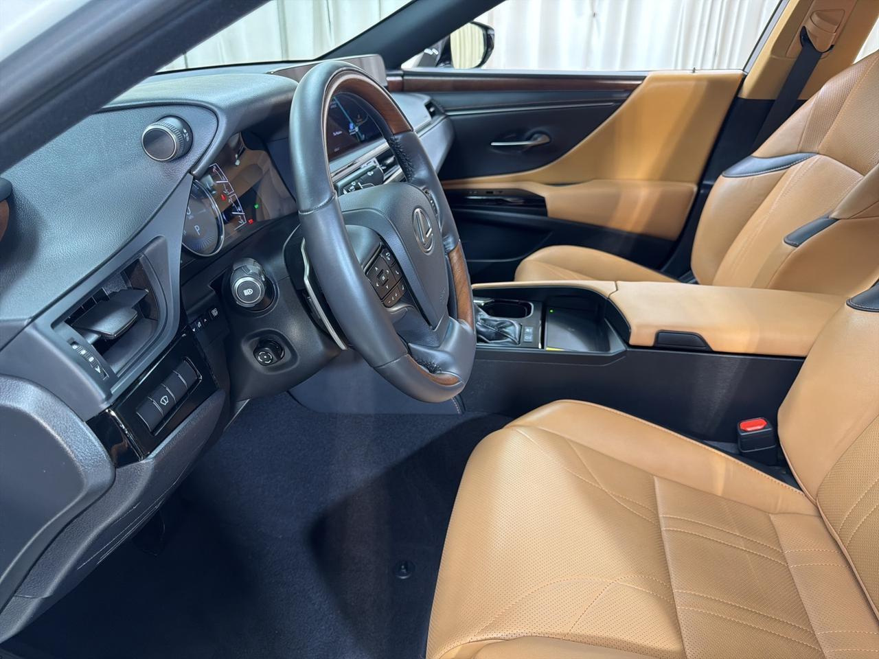 2023 Lexus ES 300h Luxury Annapolis MD