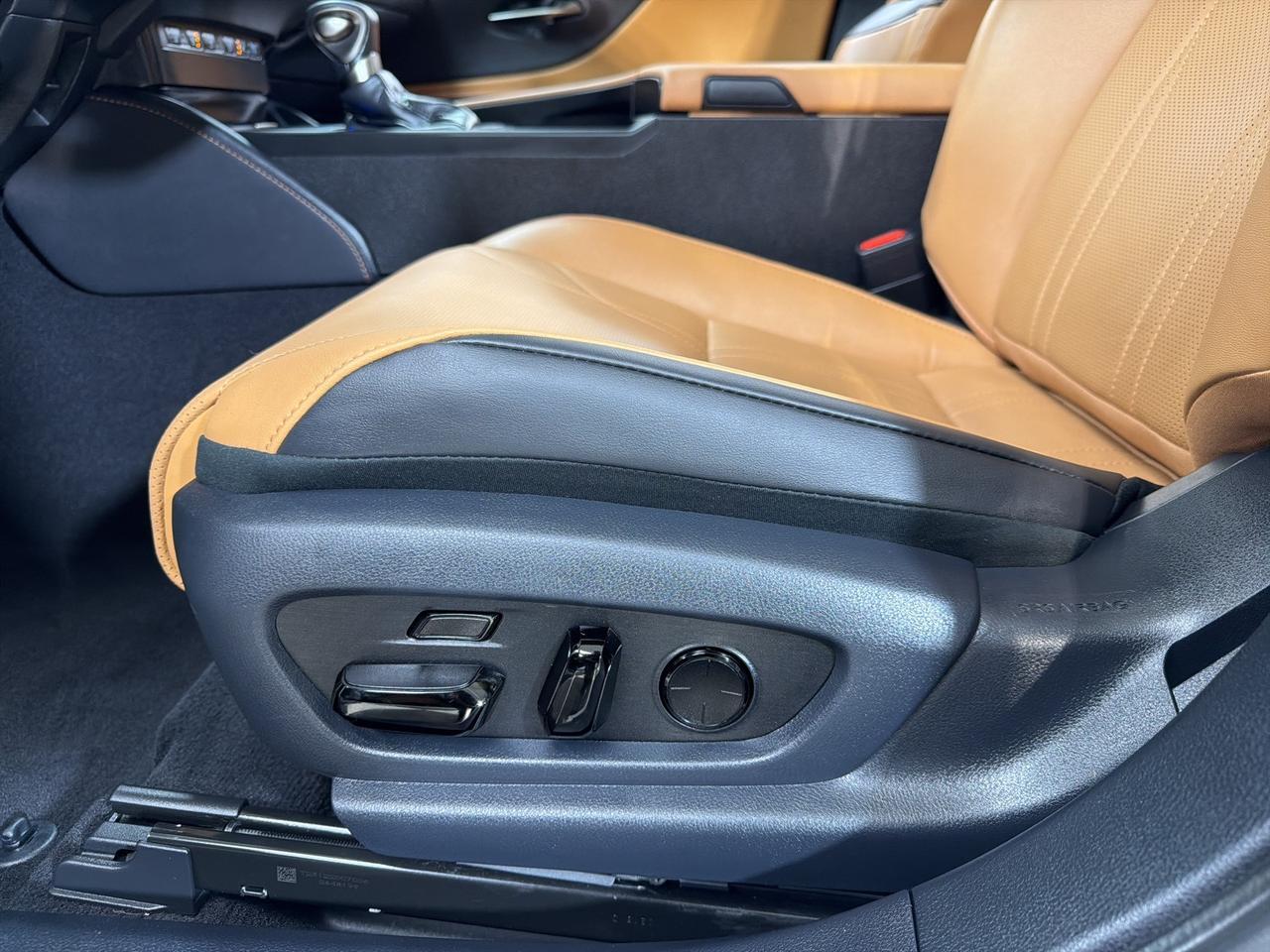 2023 Lexus ES 300h Luxury Annapolis MD