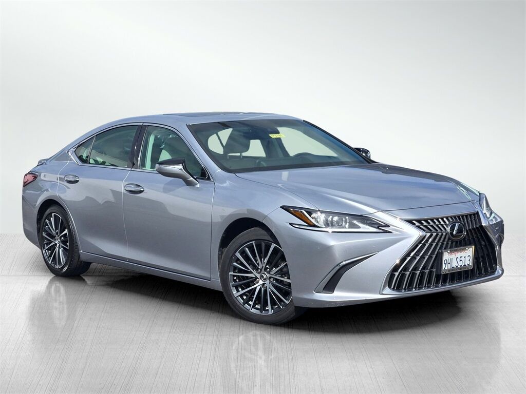 2023 Lexus ES 300h
