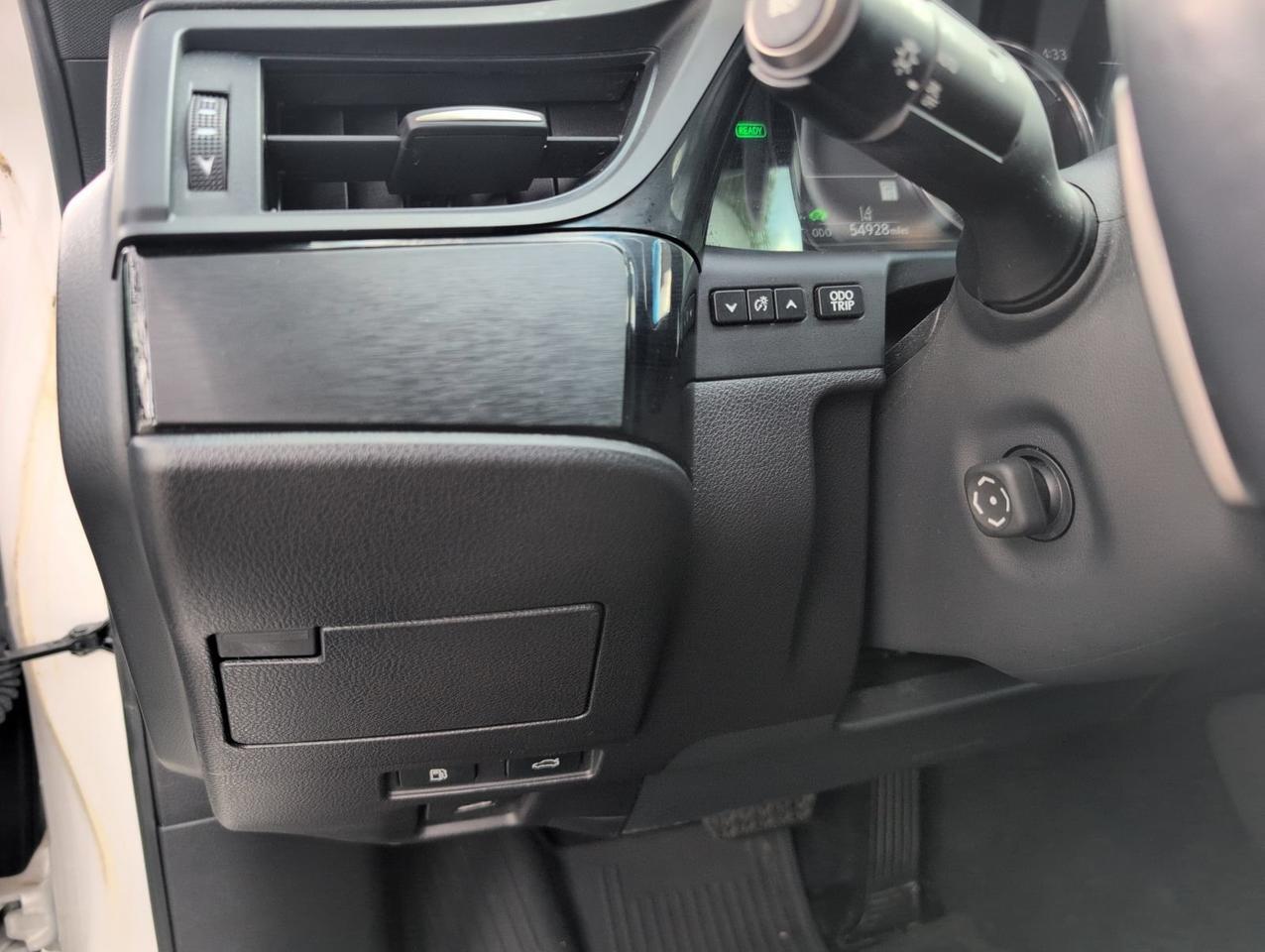 2023 Lexus ES 300h San Antonio TX