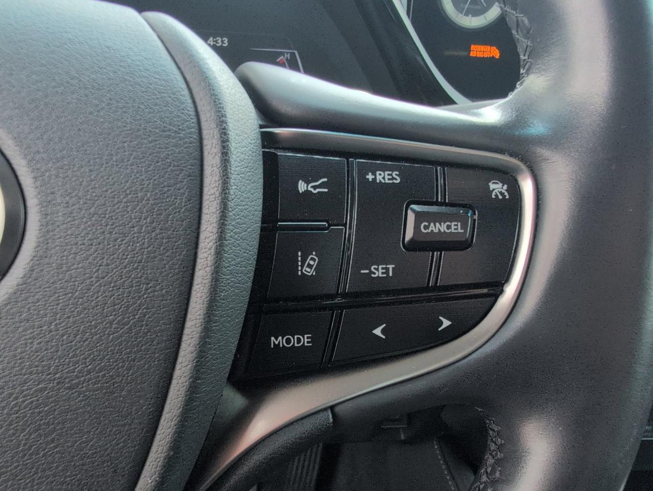 2023 Lexus ES 300h San Antonio TX