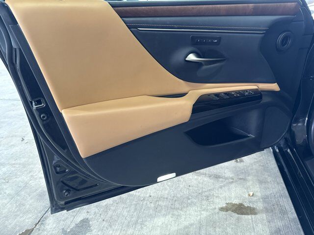 2023 Lexus ES 300h San Antonio TX