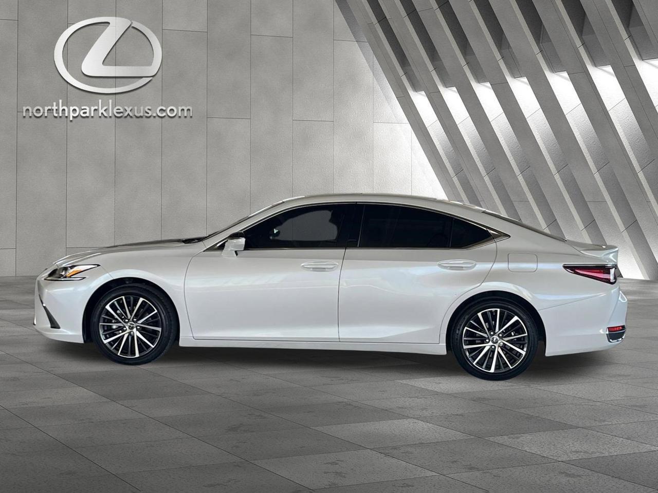 2023 Lexus ES 300h
