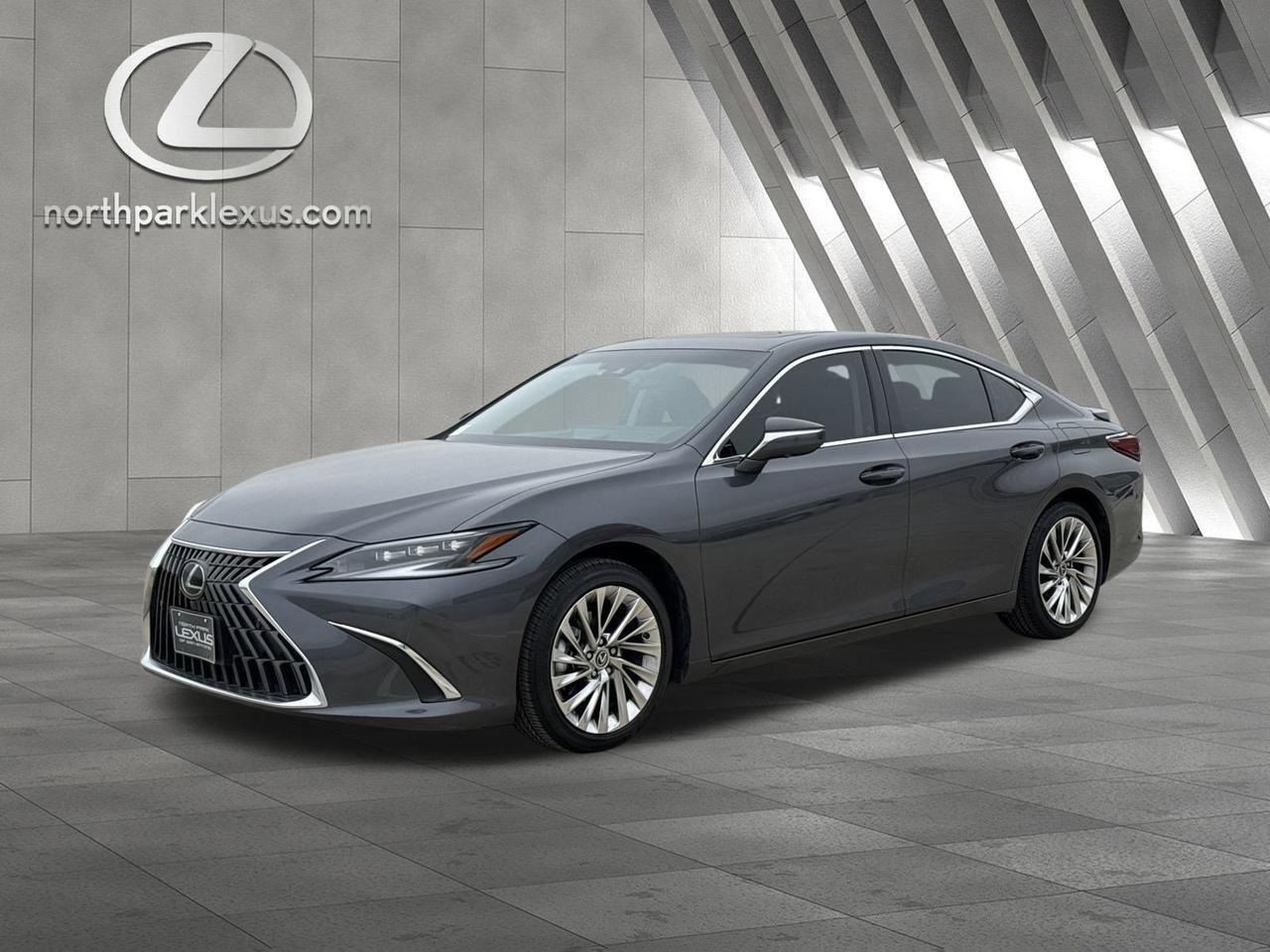 2023 Lexus ES 300h Ultra Luxury