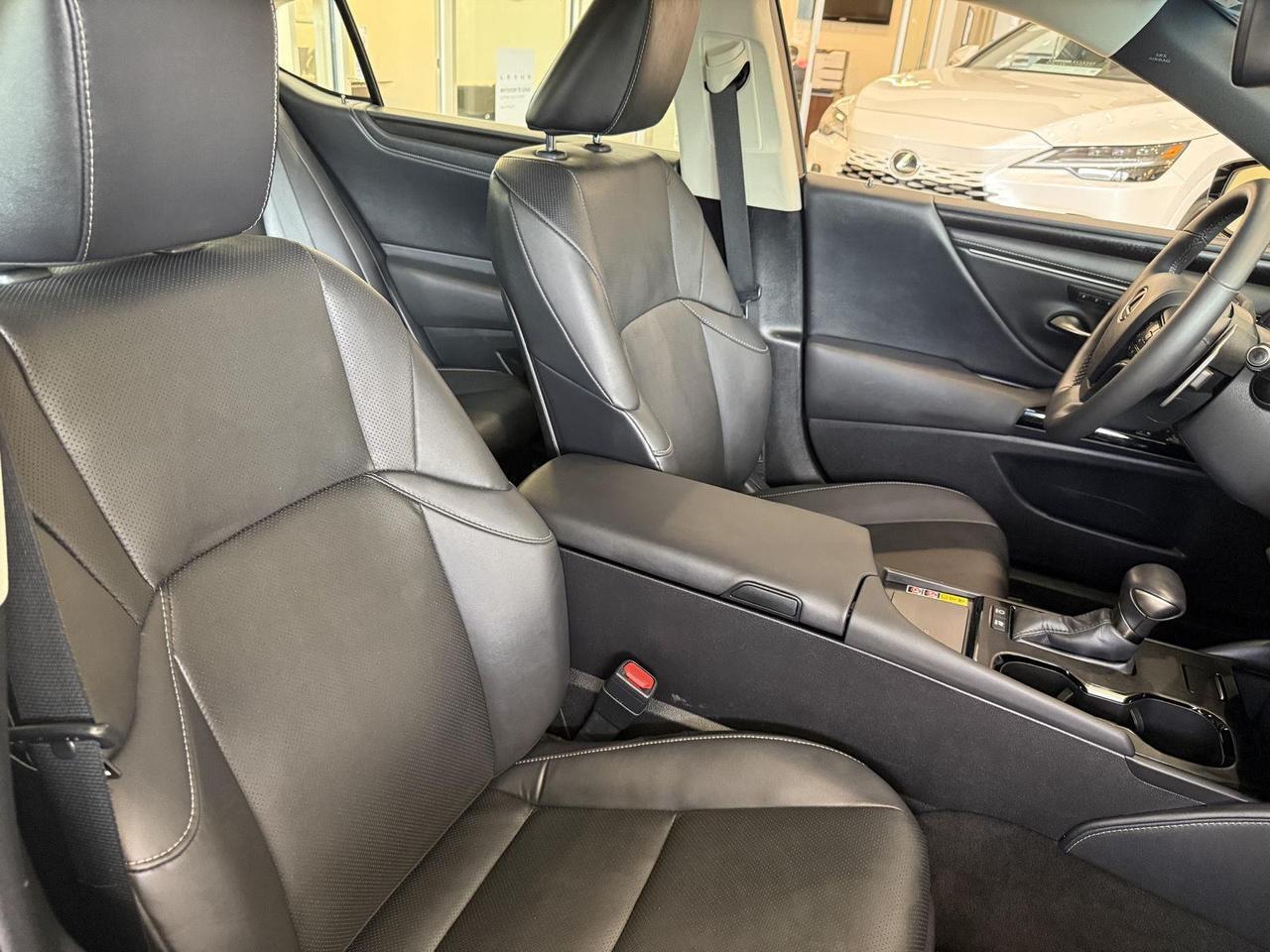 2023 Lexus ES 300h Annapolis MD