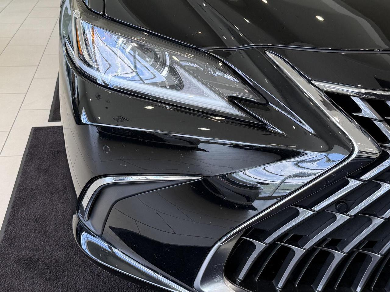 2023 Lexus ES 300h Annapolis MD