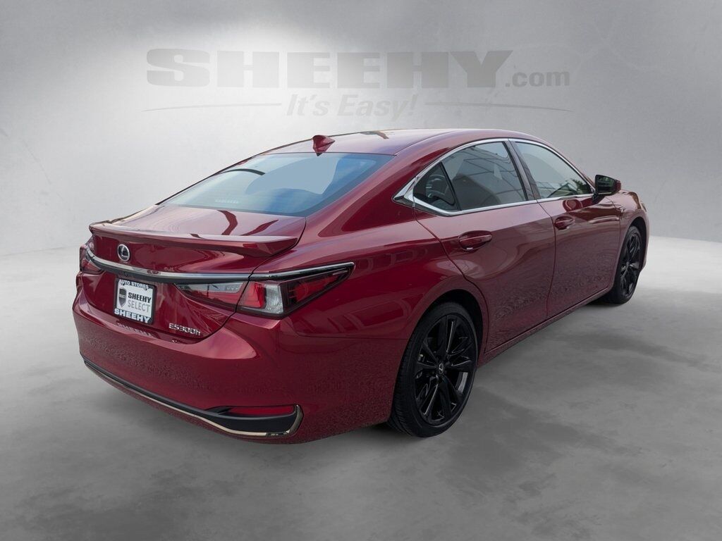 2023 Lexus ES 300h