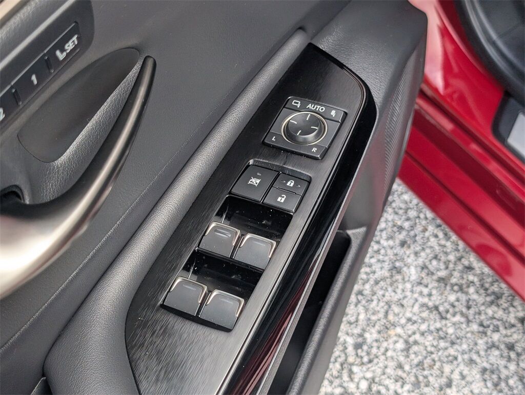 2023 Lexus ES 300h
