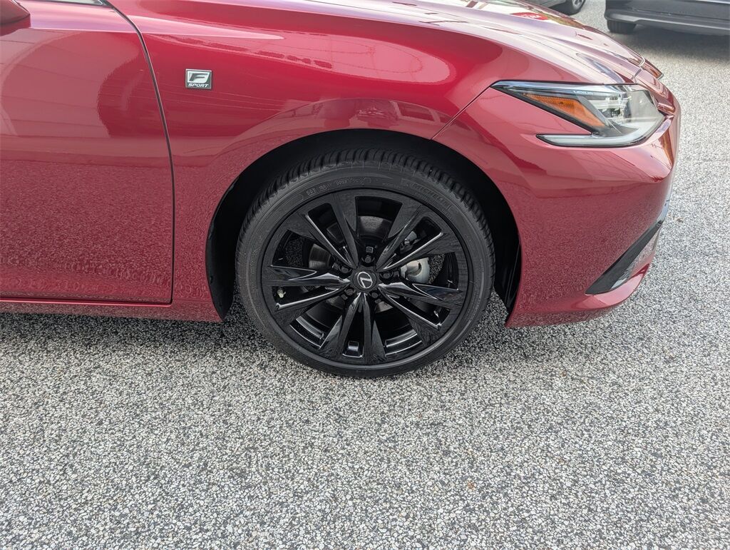 2023 Lexus ES 300h