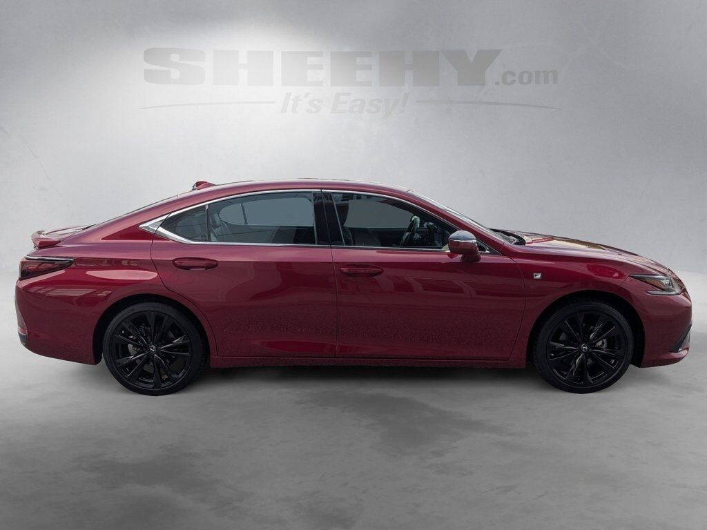 2023 Lexus ES 300h