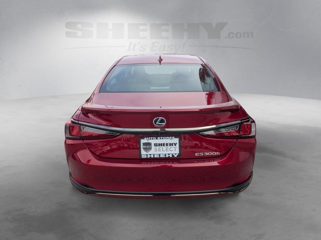 2023 Lexus ES 300h