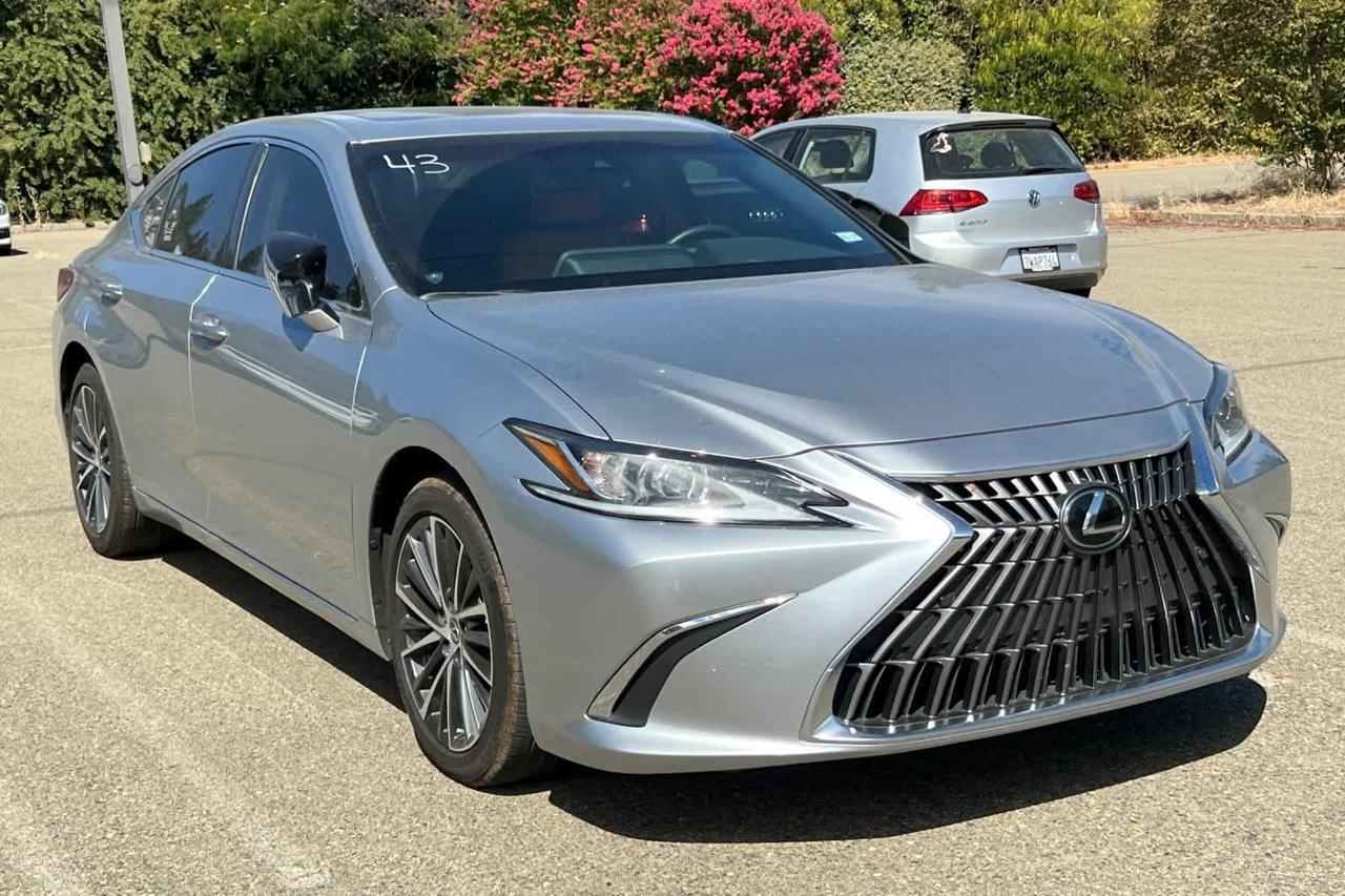 2023 Lexus ES 350
