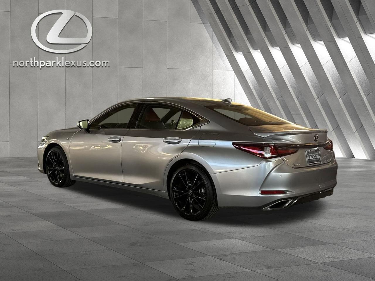 2023 Lexus ES 350 F SPORT Handling