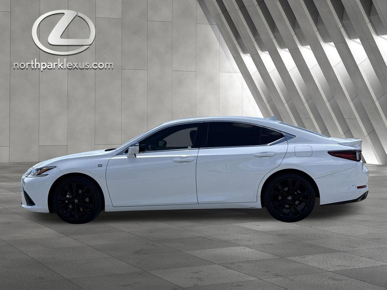 2023 Lexus ES 350 F SPORT Handling
