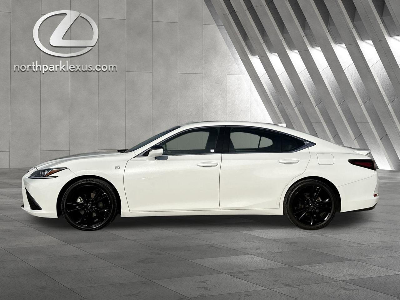 2023 Lexus ES 350 F SPORT Handling
