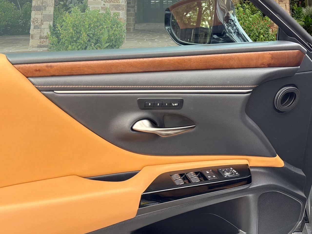 2023 Lexus ES 350 San Antonio TX