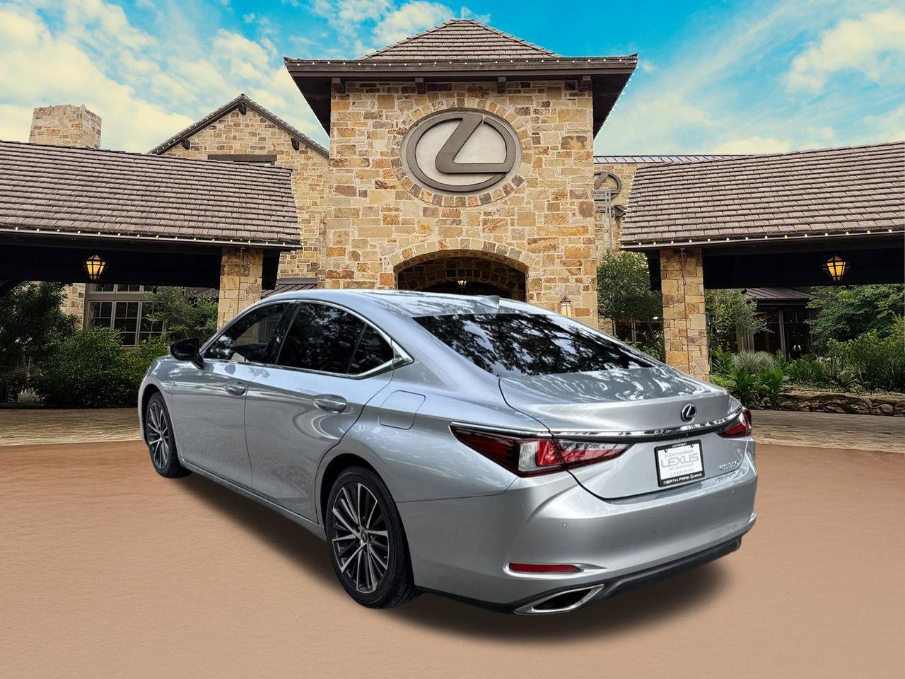 2023 Lexus ES 350