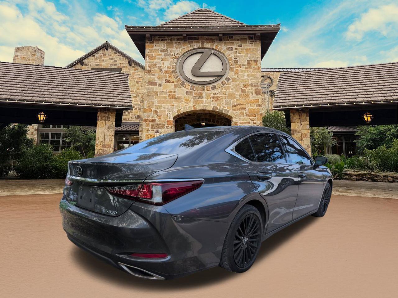 2023 Lexus ES 350