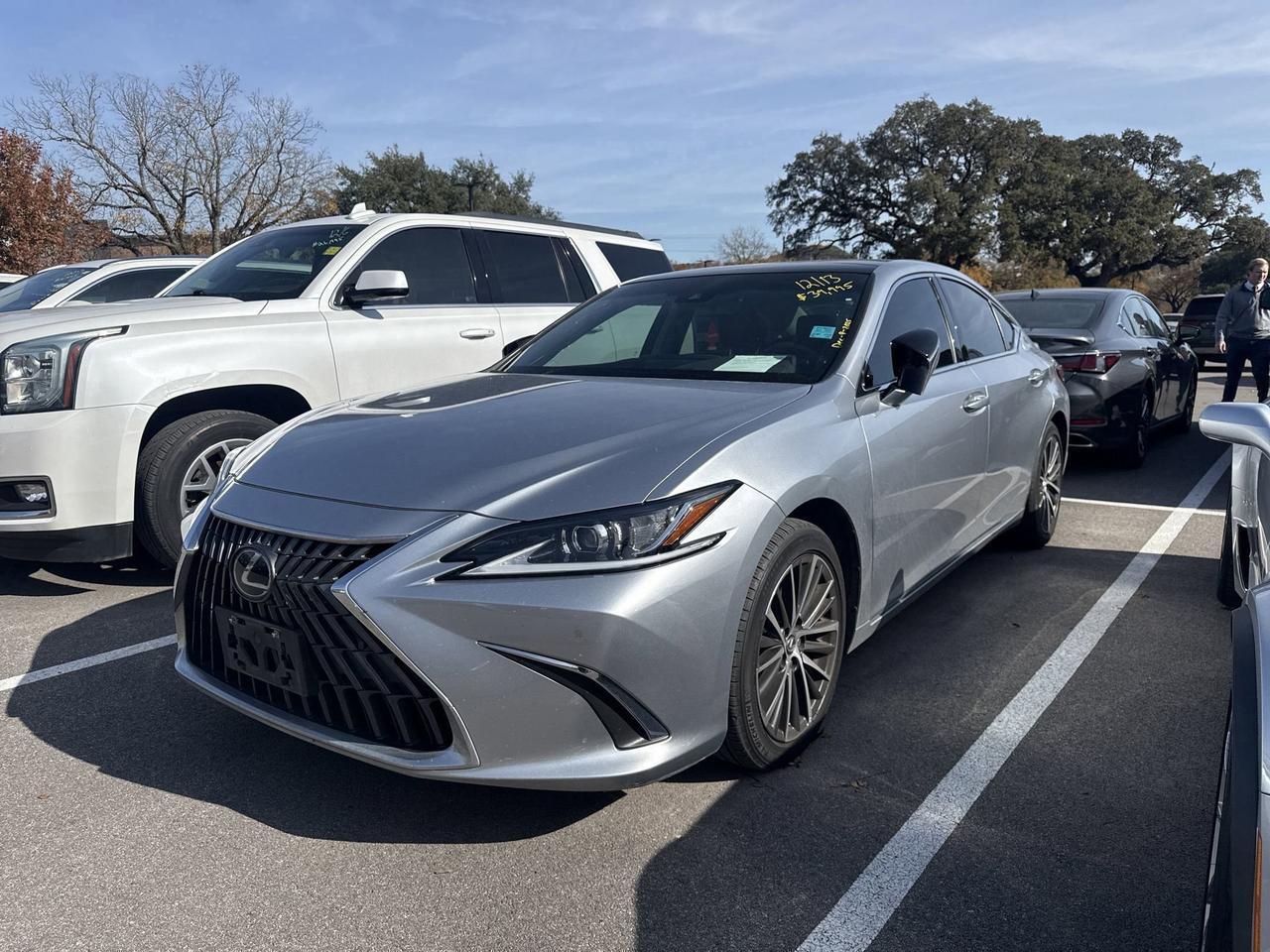 2023 Lexus ES 350