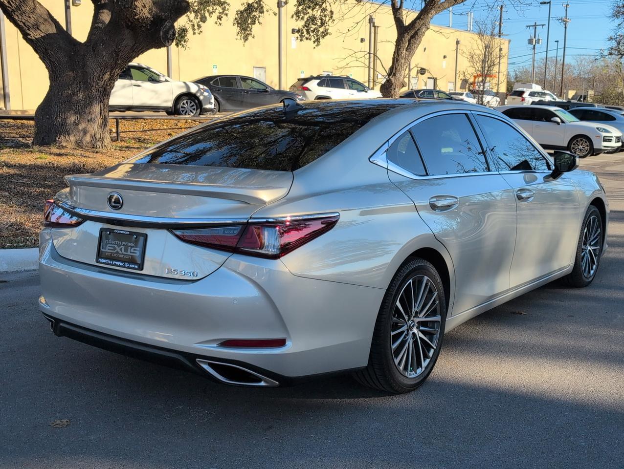 2023 Lexus ES 350