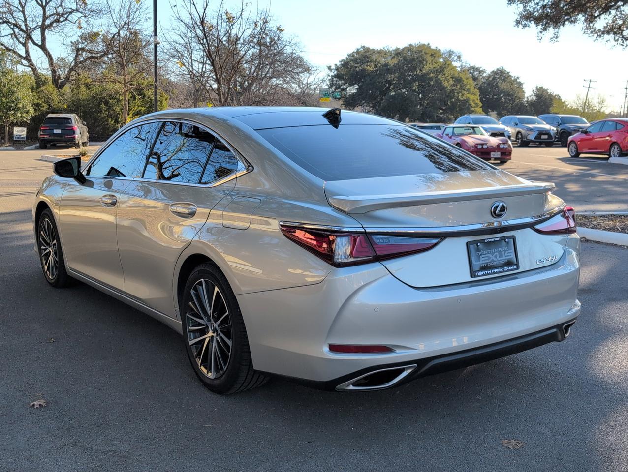 2023 Lexus ES 350