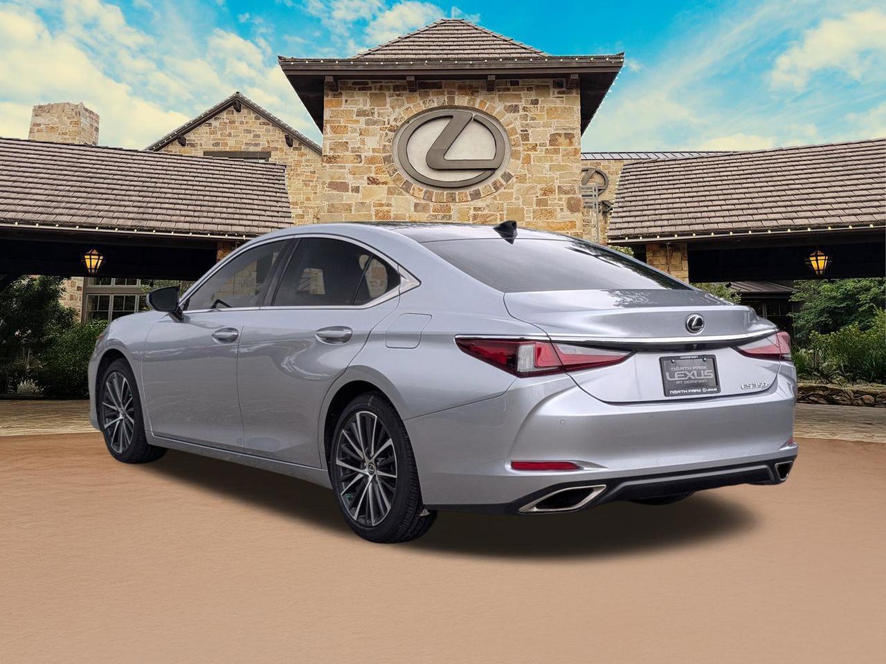 2023 Lexus ES 350