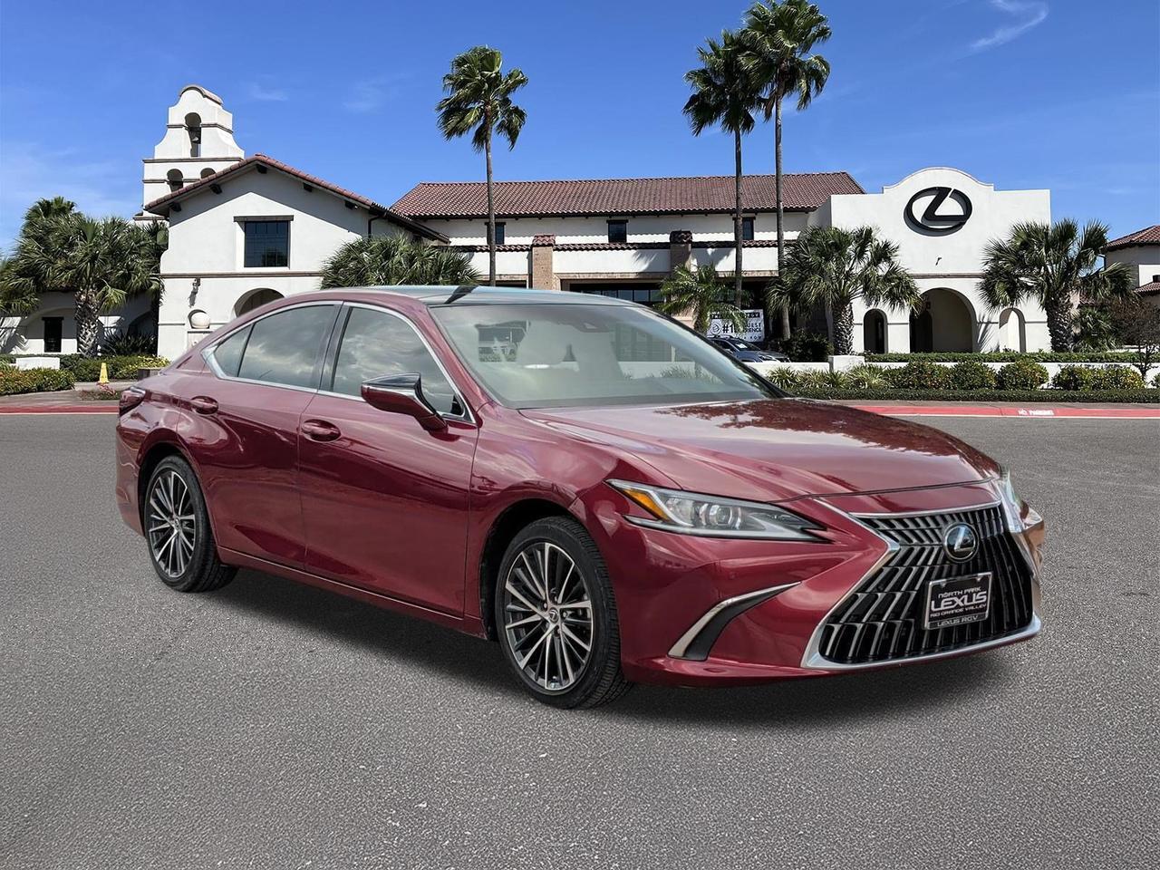 2023 Lexus ES