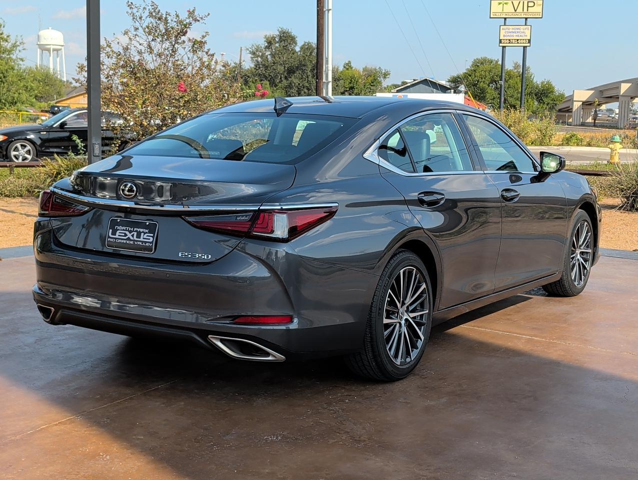 2023 Lexus ES 350